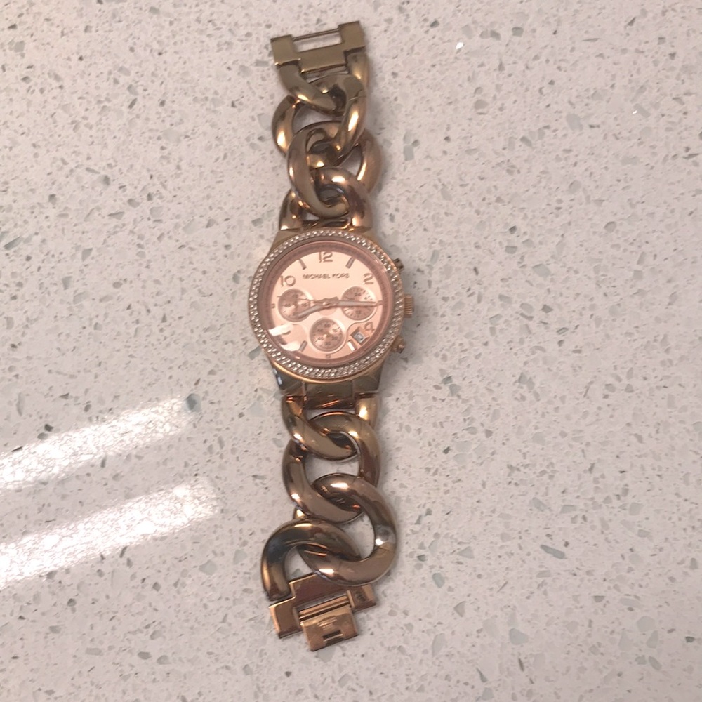 Michael Kors rose gold watch
